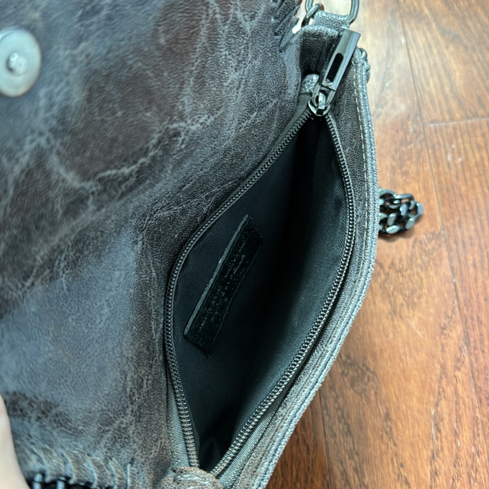 GENUINE ITALIAN LEATHER GUNMETAL GREY CROSSBODY BAG WITH DETACHABLE CHAIN STRAP - Picture 5 of 8
